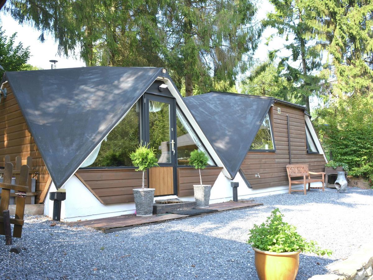 Chalet In Gesves With Roof Terrace Garden Bbq エクステリア 写真